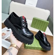 Gucci Leather Shoes